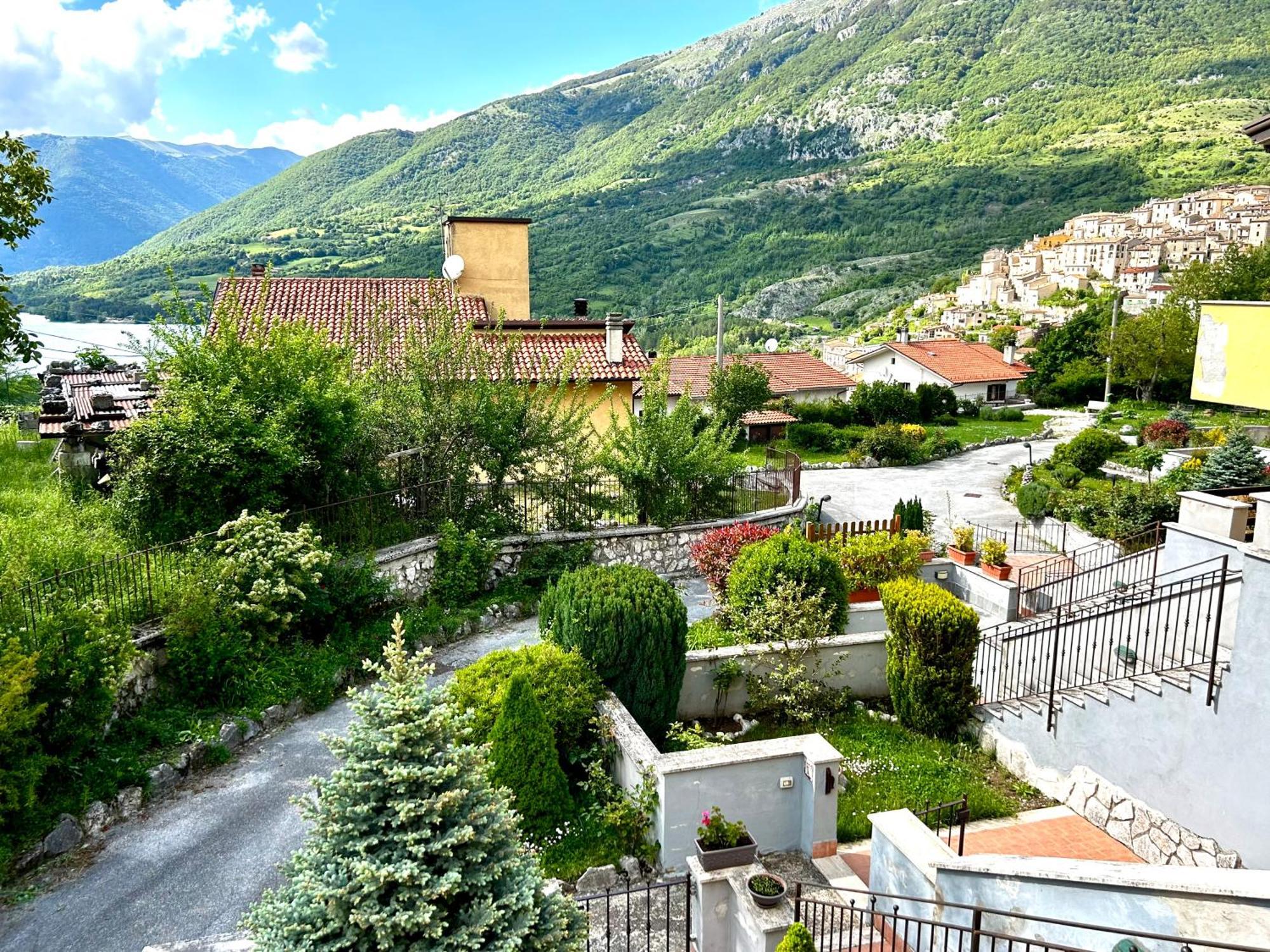 4Flats In Orto Di Venanzio Daire Barrea Oda fotoğraf