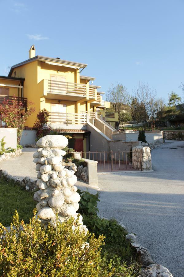 4Flats In Orto Di Venanzio Daire Barrea Dış mekan fotoğraf